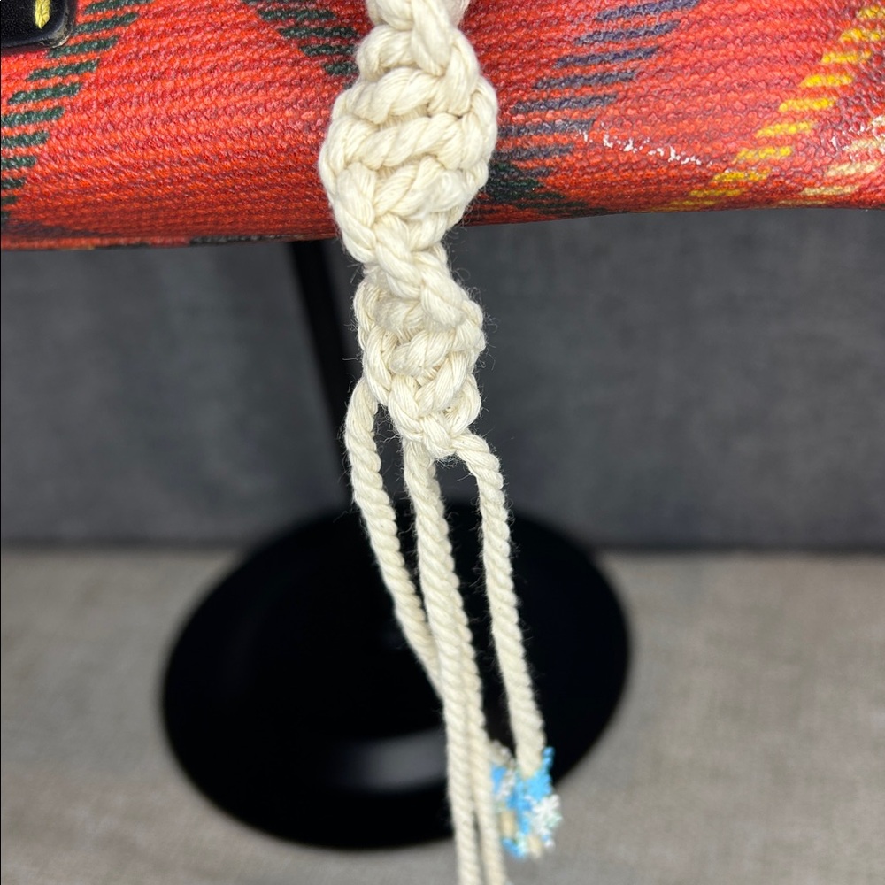 Handmade Macrame Frozen Key Chain - Picture 6 of 14